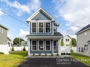 6 Lois St, Rochester, NH 03867