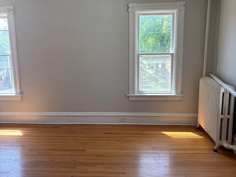 735 Rose St #2 — Photo 1