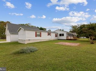 31630 Lake View Dr, Ocean View, DE 19970