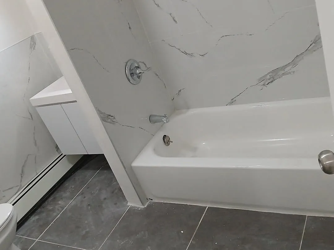 4 bed, 2000 sqft, $2,450 — Photo 4