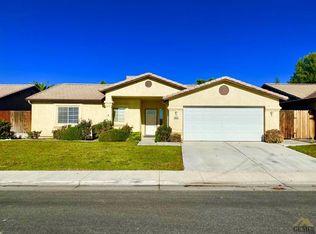 5032 Casa Bonita Dr, Bakersfield, CA