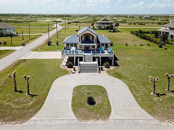 5th image of 804 Sombrero Dr