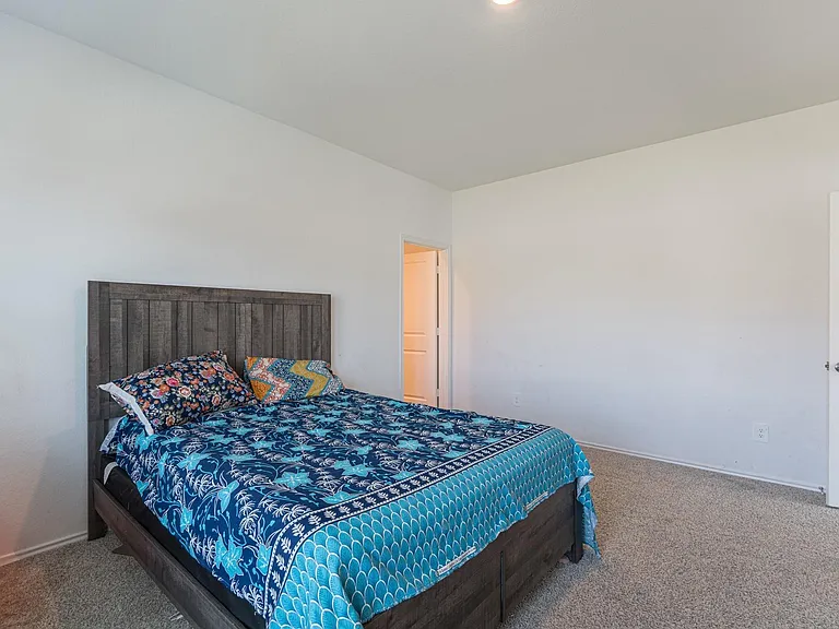 4318 Freya Pointe Dr — Photo 16