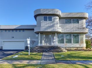 33 Talfor Rd, East Rockaway, NY 11518