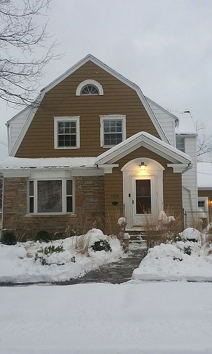 1st image of 1405 W Washtenaw St
