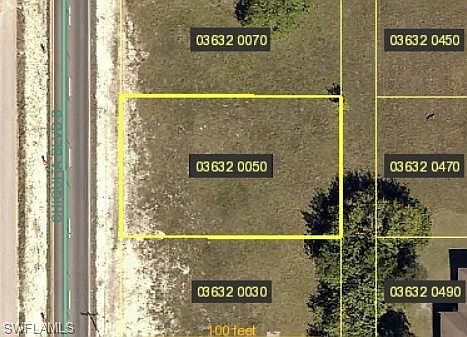 1st image of 417 Chiquita Blvd S