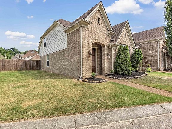 2nd image of 9960 Bowmore Dr