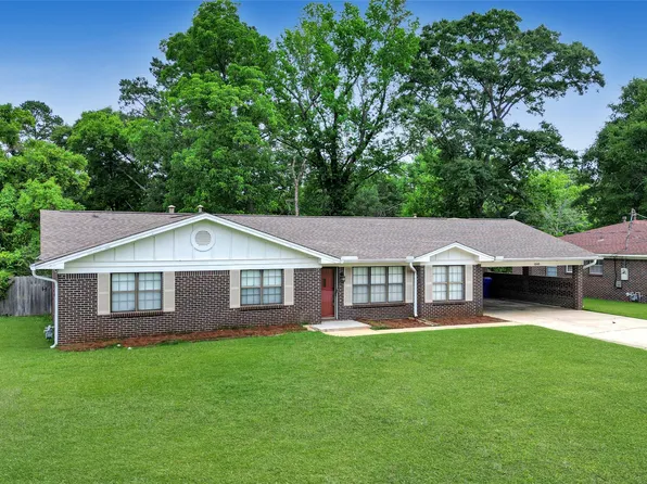 1243 Plum St, Prattville, AL 36066