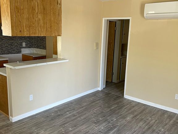 3rd image of 617 Maltman Ave #1