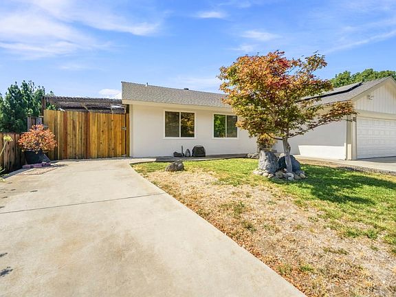 2nd image of 6099 Larchmont Dr