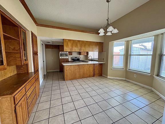 4th image of 6600 Stetter Dr