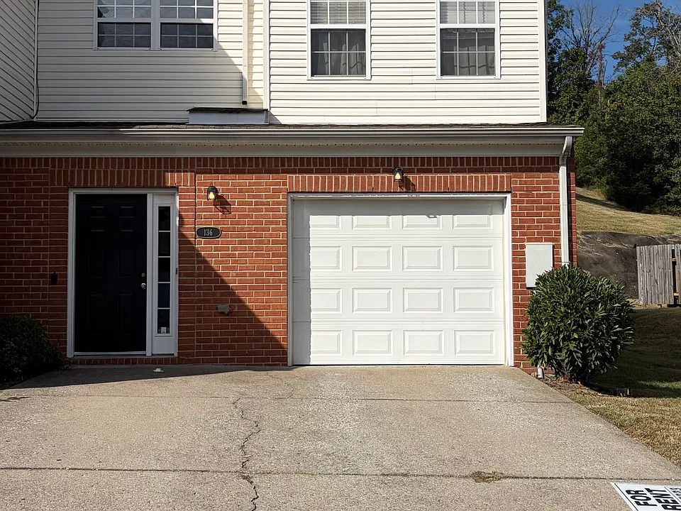136 Canton Ct #136
