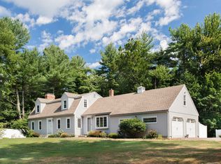 34 Candlewood Ln, York, ME 03909