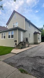 1511 Lincoln St, North Chicago, IL, 60064