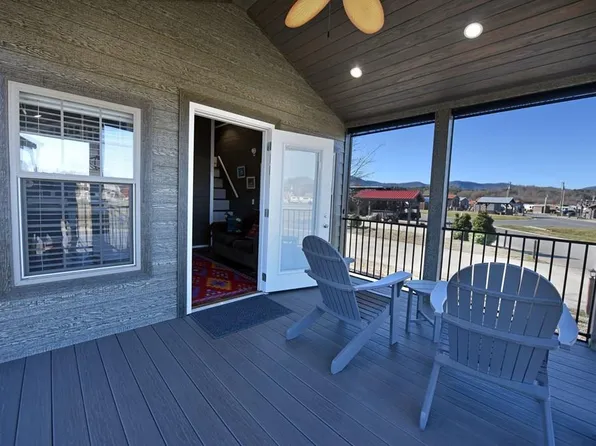 57 Mountain View Rd, Blairsville, GA 30512