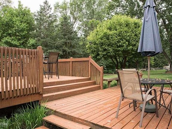 4th image of 5138 Estella Ln