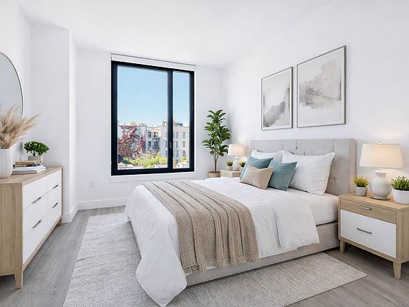 4th image of 210 Clarkson Ave #525