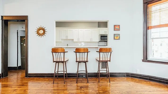 Rented by Nooklyn NYC LLC | media 12
