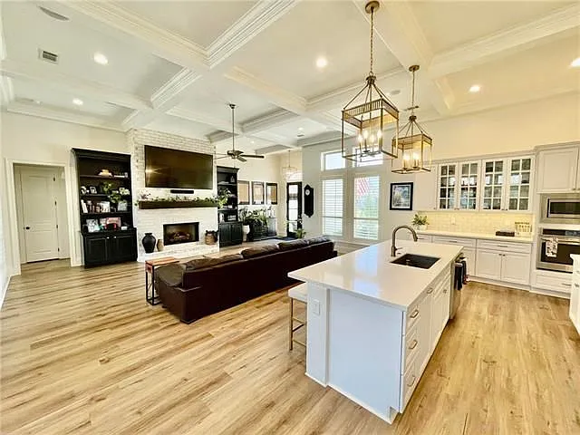 1309 Pine Needle Ct — Photo 4