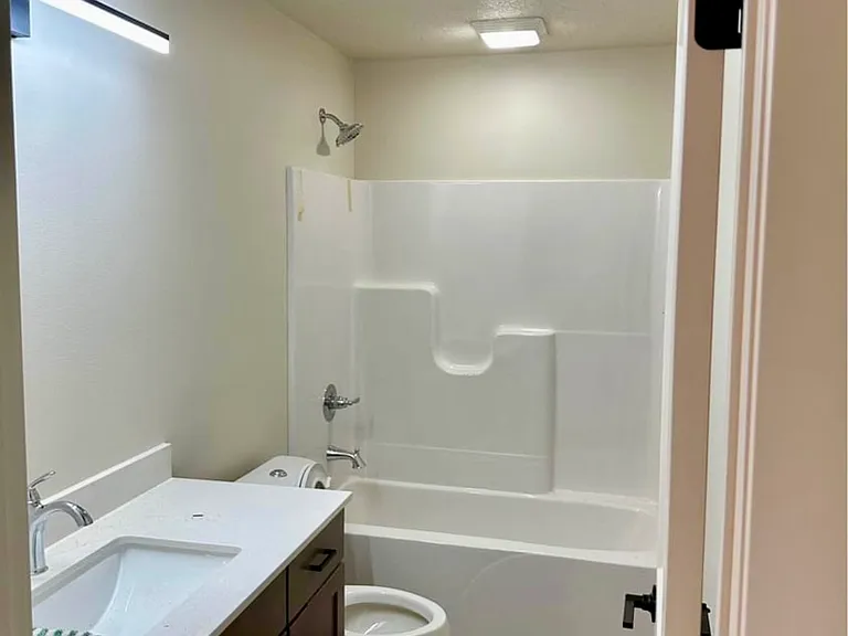 107 W Park Ave — Photo 9