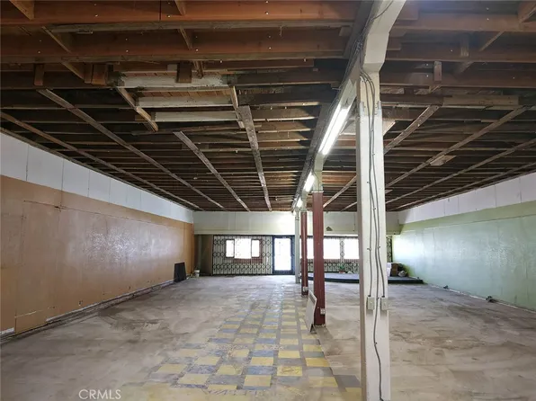 139 W Main St, Barstow, CA 92311