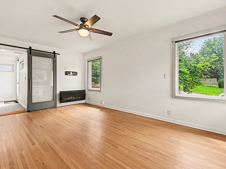 645 Beverly Dr — Photo 6