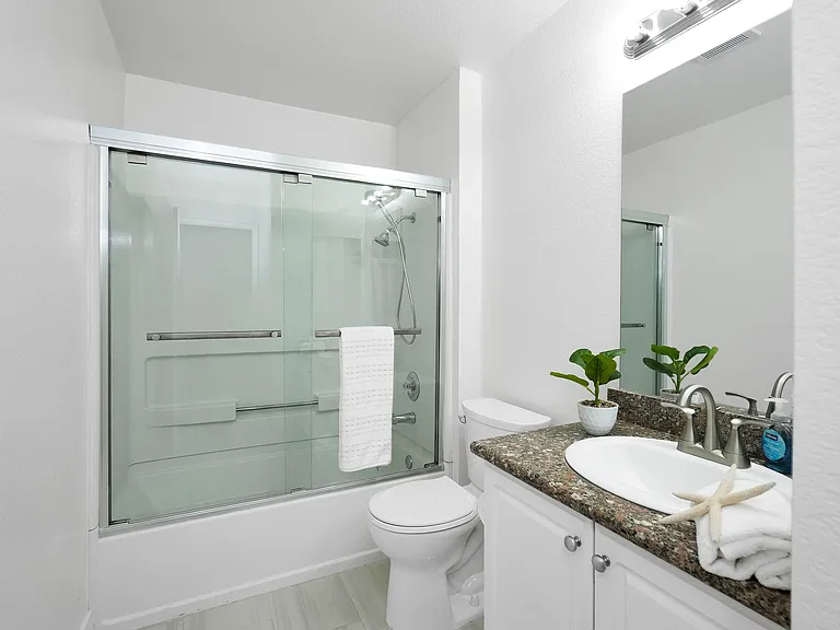 7126 Cross Creek Cir #D — Photo 8