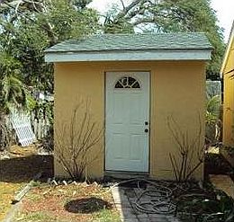 5th image of 719 Winters St