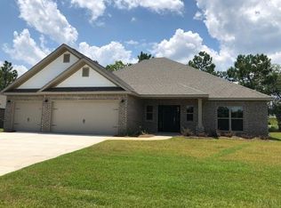 8501 John David Dr, Pensacola, FL 32526