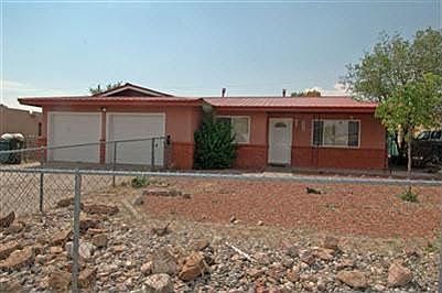 1st image of 3229 Louraine Cir