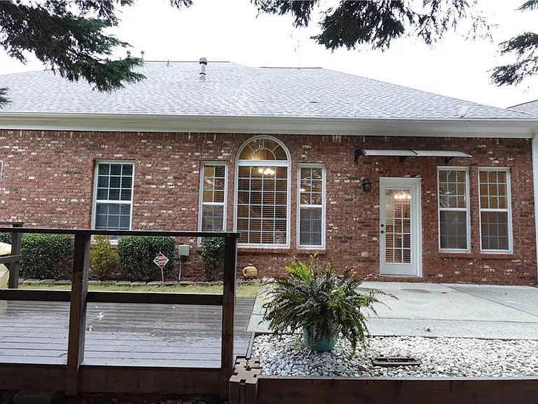 3462 Blanding Ct — Photo 27