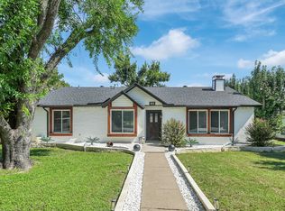 1015 E Peters Colony Rd, Carrollton, TX 75007