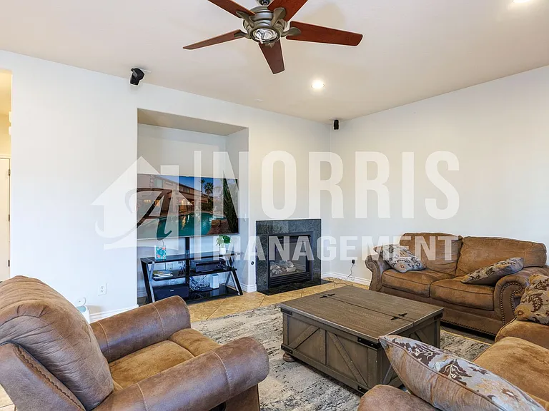 311 W Blue Lagoon Dr — Photo 29