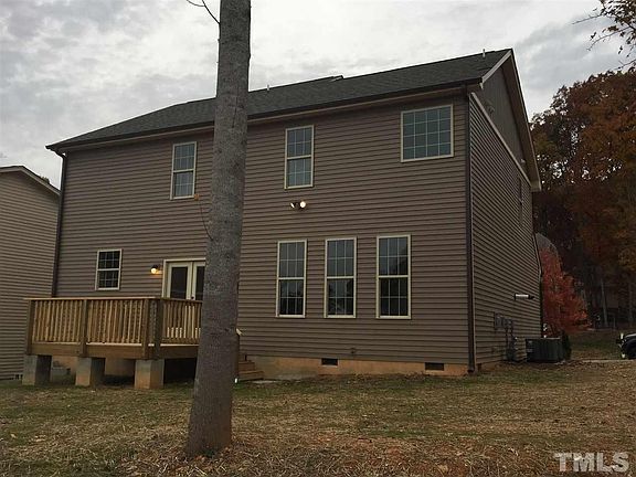 3rd image of 104 Hay Sedge Ct