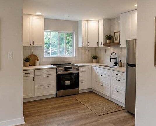 4th image of 2637 Central Dr