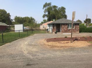 1908 S 7th Ave, Yakima, WA 98903