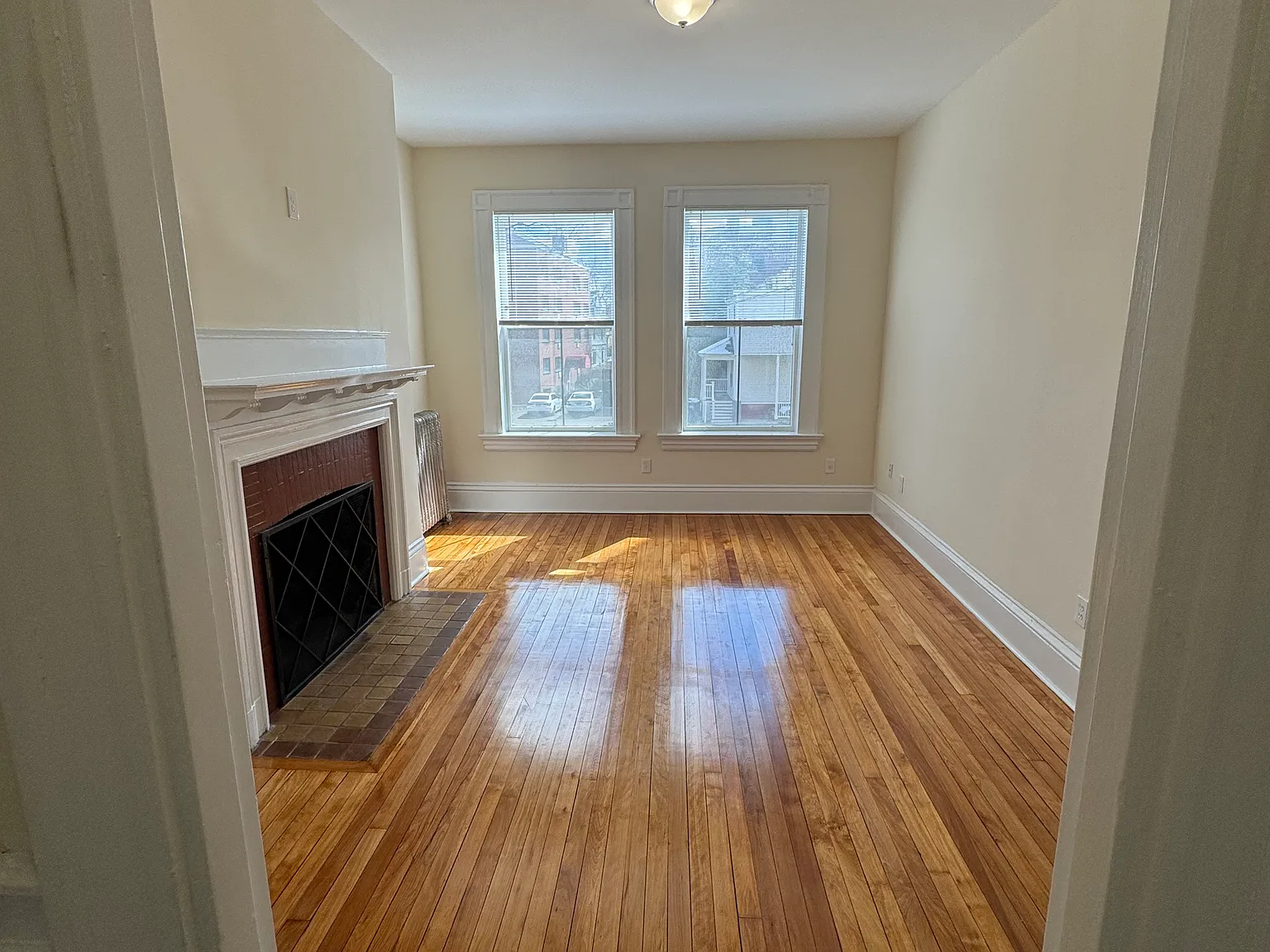 1 bed, $2,500 — Photo 2