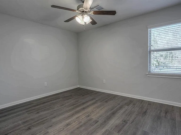 1419 Avenue N #2 — Photo 31