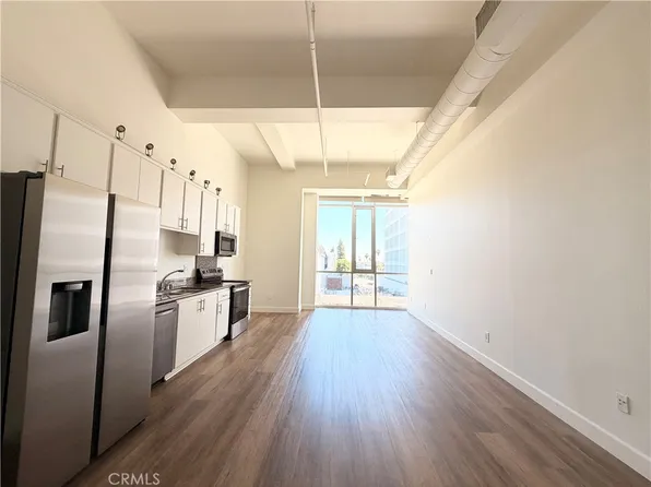 175 S Lake Ave, Pasadena, CA