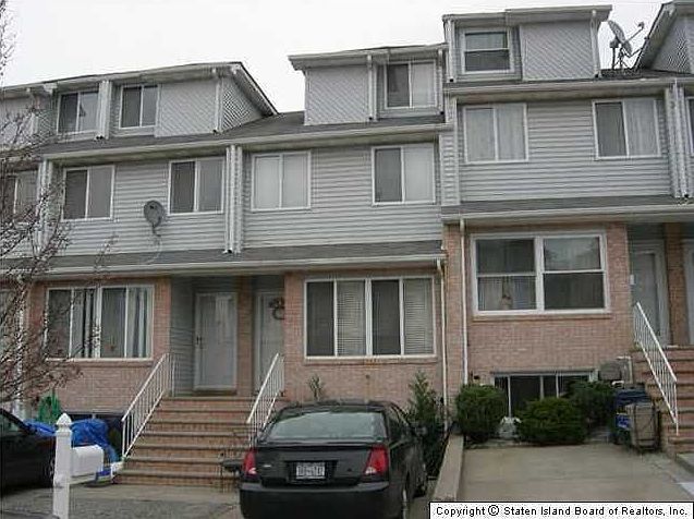 1st image of 131 Kenilworth Ave