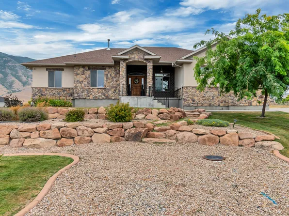 7296 N Ridge Rd, Lake Pt, UT 84074