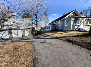 25 Pearl St, Sanford, ME 04073