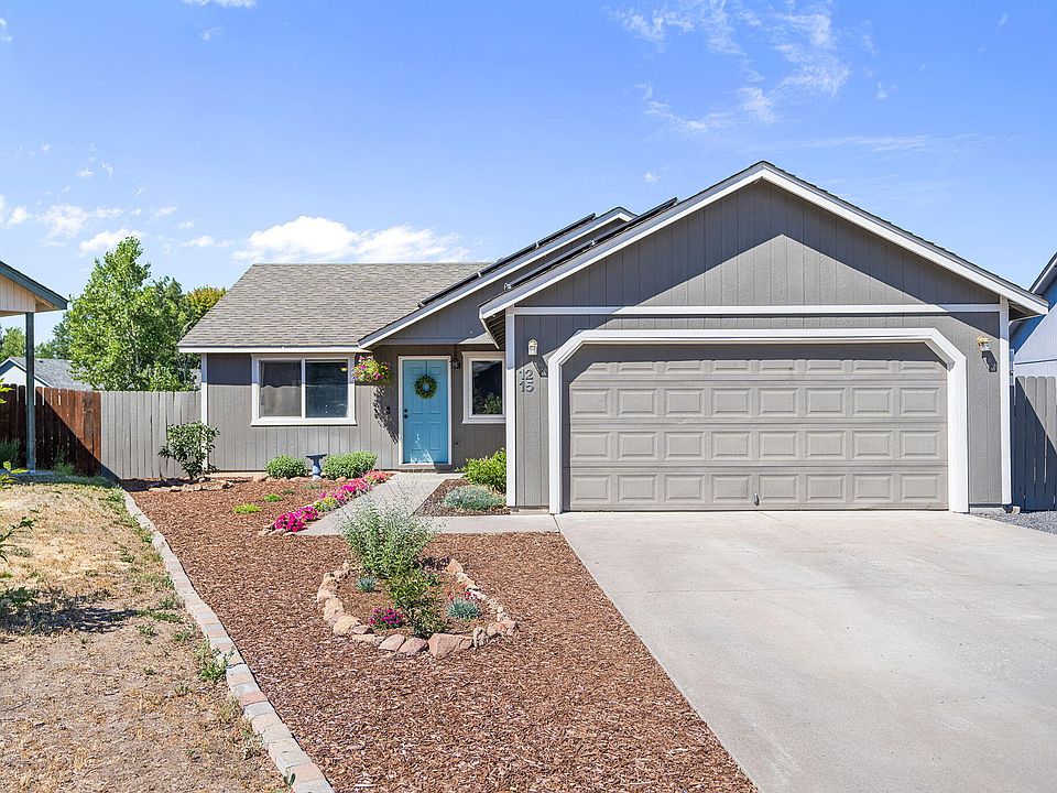 1st image of 1215 SW 32nd Ct