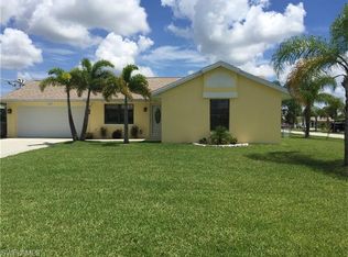 233 SE 3rd Ter, Cape Coral, FL 33990