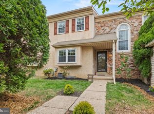 1519 Corsley Ct, Maple Glen, PA 19002