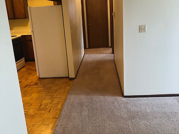 5th image of 6875 W Kathleen Ct APT 1