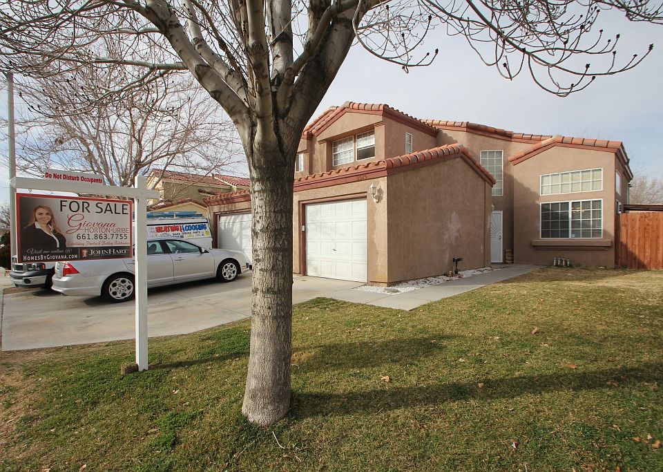1st image of 2325 Mulberry Avenue