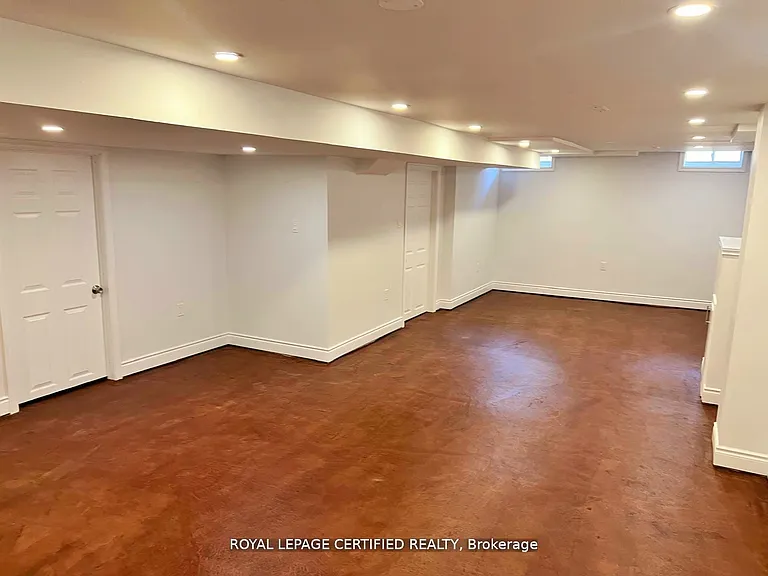 426 Orange Walk Cres — Photo 29