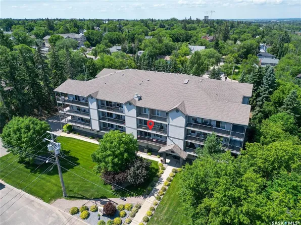 UNIT 301-1901 1 1/2 AVENUE W, Prince Albert, SK S6V 5A8