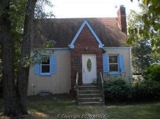 8115 Comet Dr, Fort Washington, MD 20744